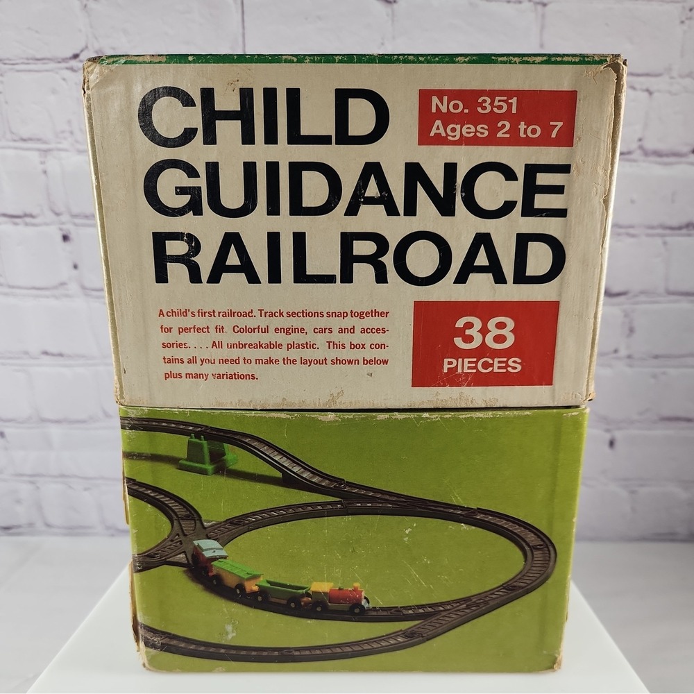 Vintage Gabriel Child Guidance Railroad  Set No 351 Original Box Train 38 Pieces